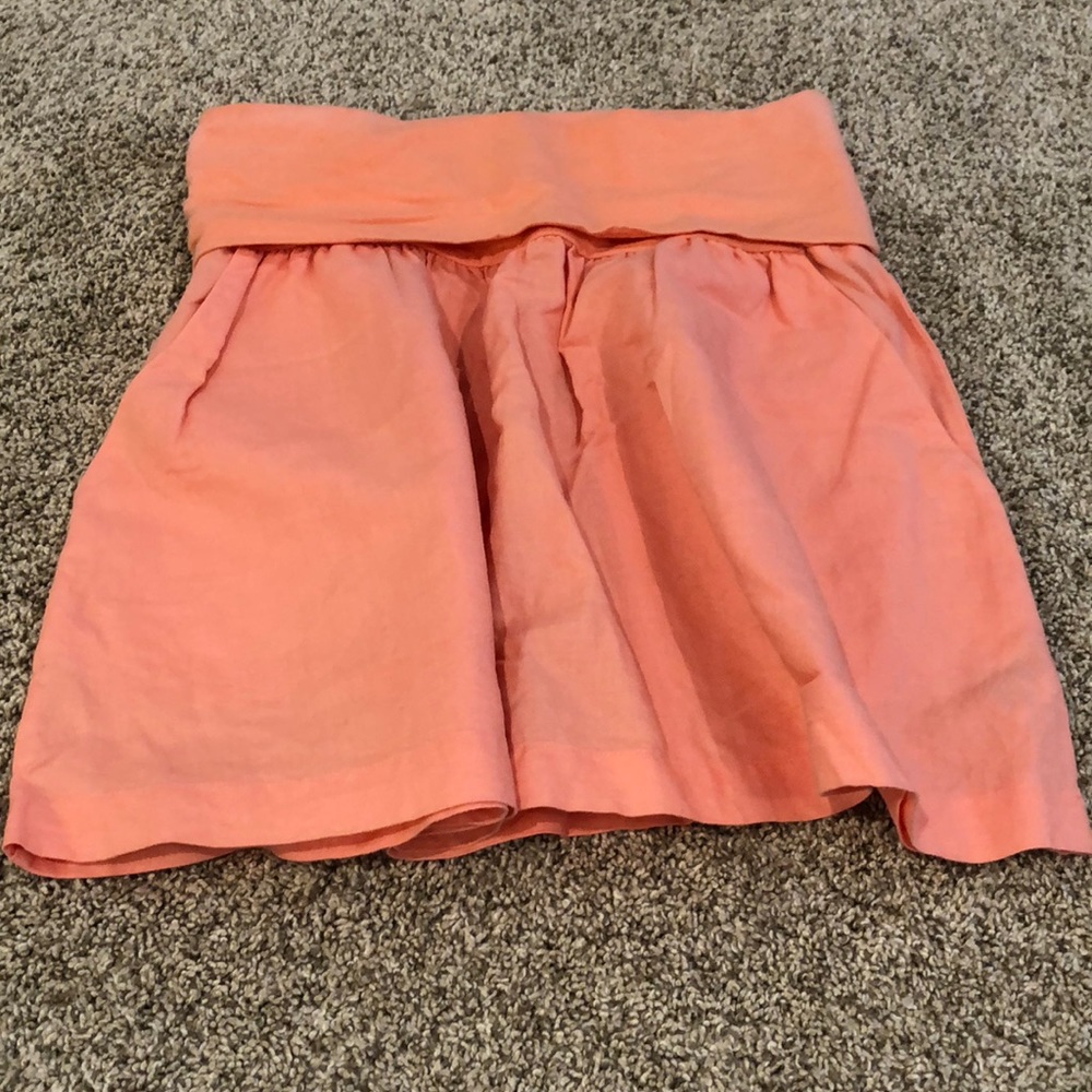 High waisted skirt